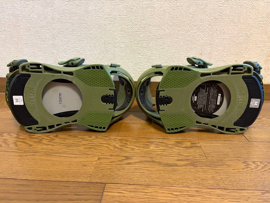 FLUX XF 24-25モデル Mサイズ