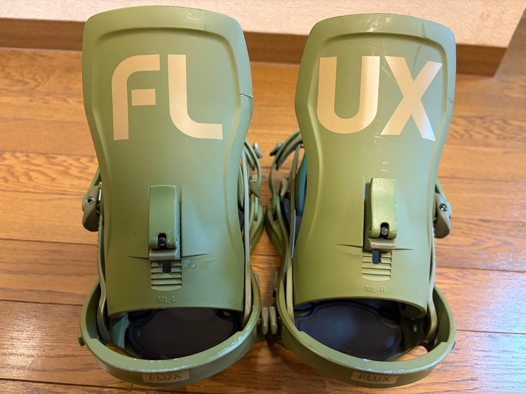 FLUX XF 24-25モデル Mサイズ