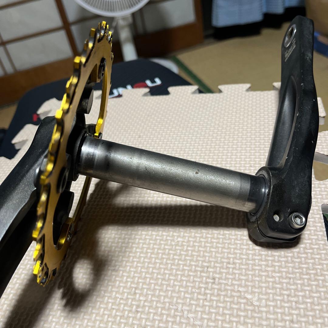 SHIMANO Zee FC-M645 165mm クランクセット