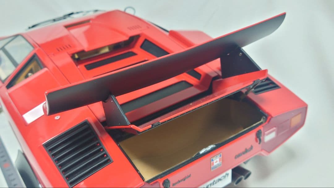 デアゴスティーニ 週刊カウンタックを作る 完成品 完動