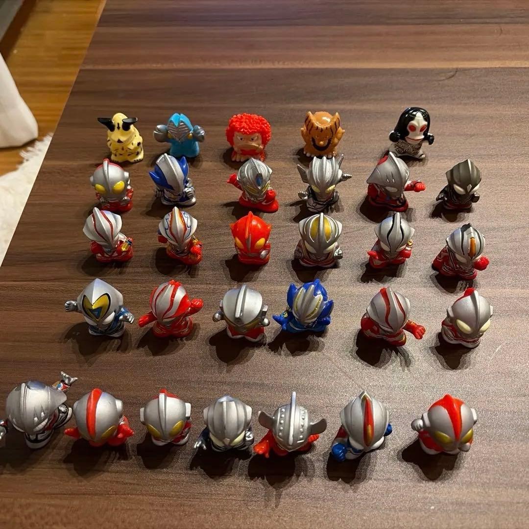 ウルトラマンフィギュア セット