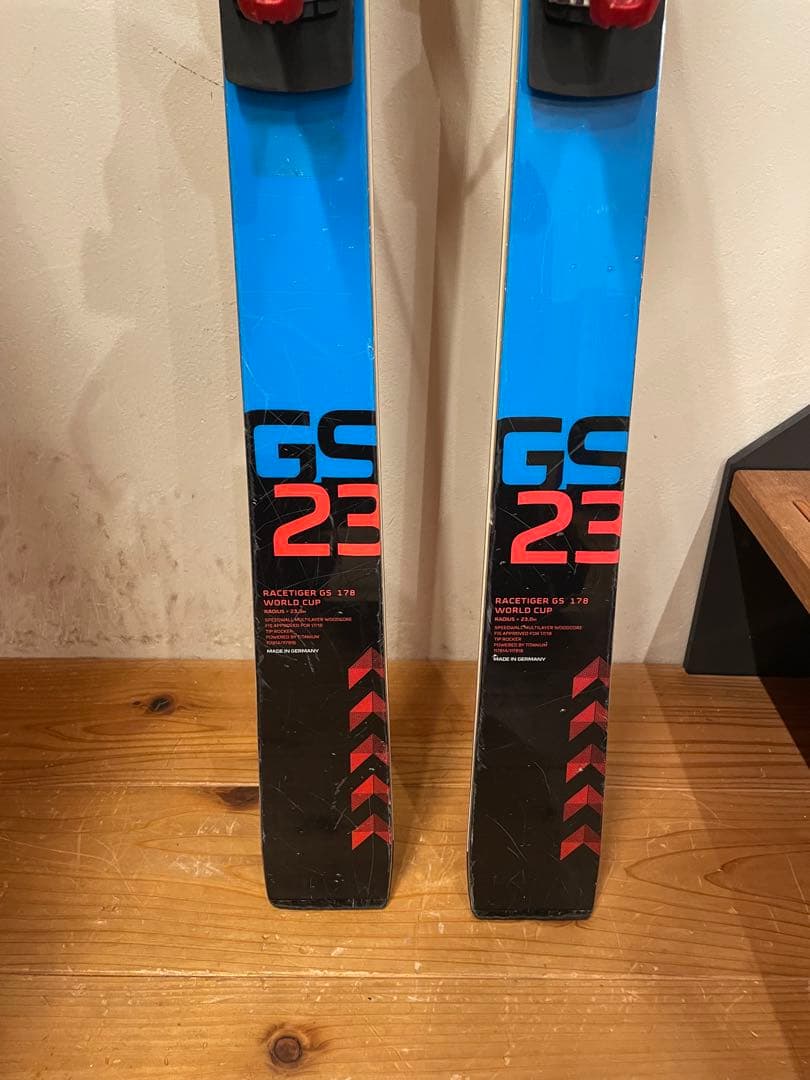 フォルクル　レースタイガーGSマスターズ　178cm R23