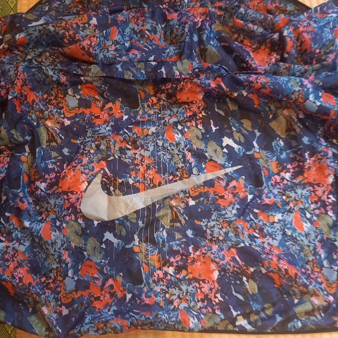 ナイキ　NIKE WINDRUNNER PRINTED HOODIE 　L