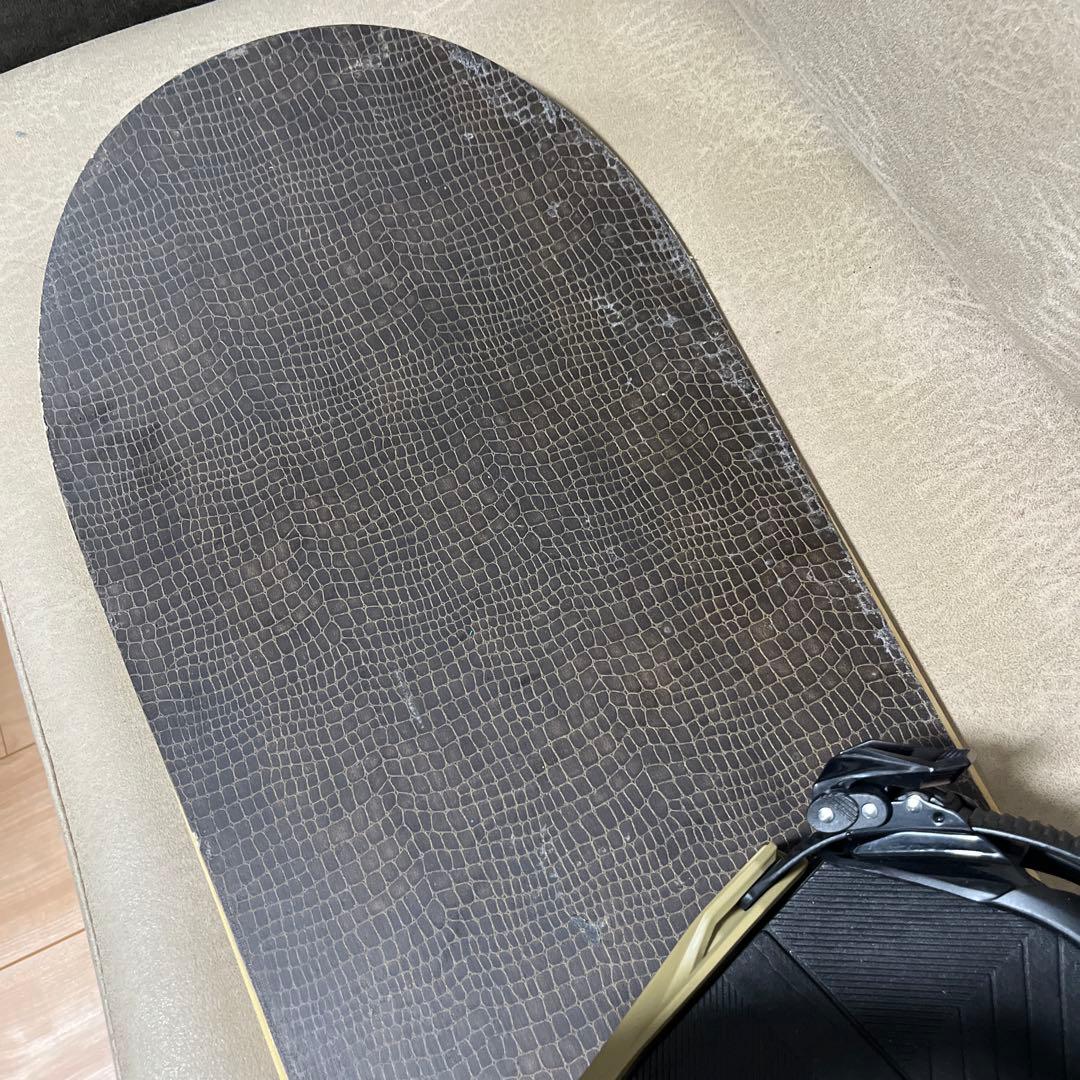 BURTON DOMINANT 154 × 2024 RHYTHM M