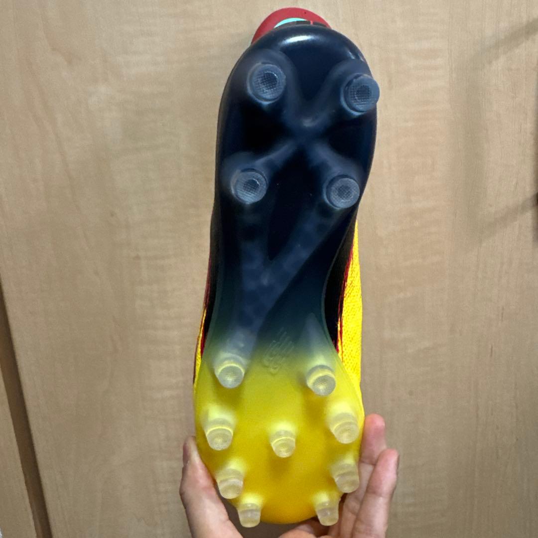 シューズ New Balance Furon Elite HG/AG V8