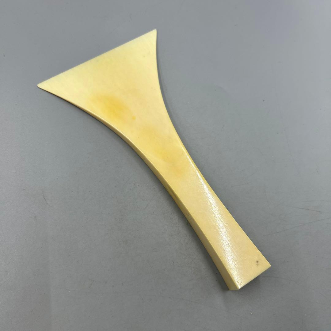 255ヴィンテージ　 天然素材　三味線バチ　重さ約122g