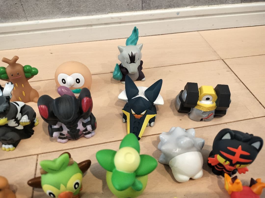 ポケモン指人形 40体 まとめ売りレア レトロ　ダブりなし