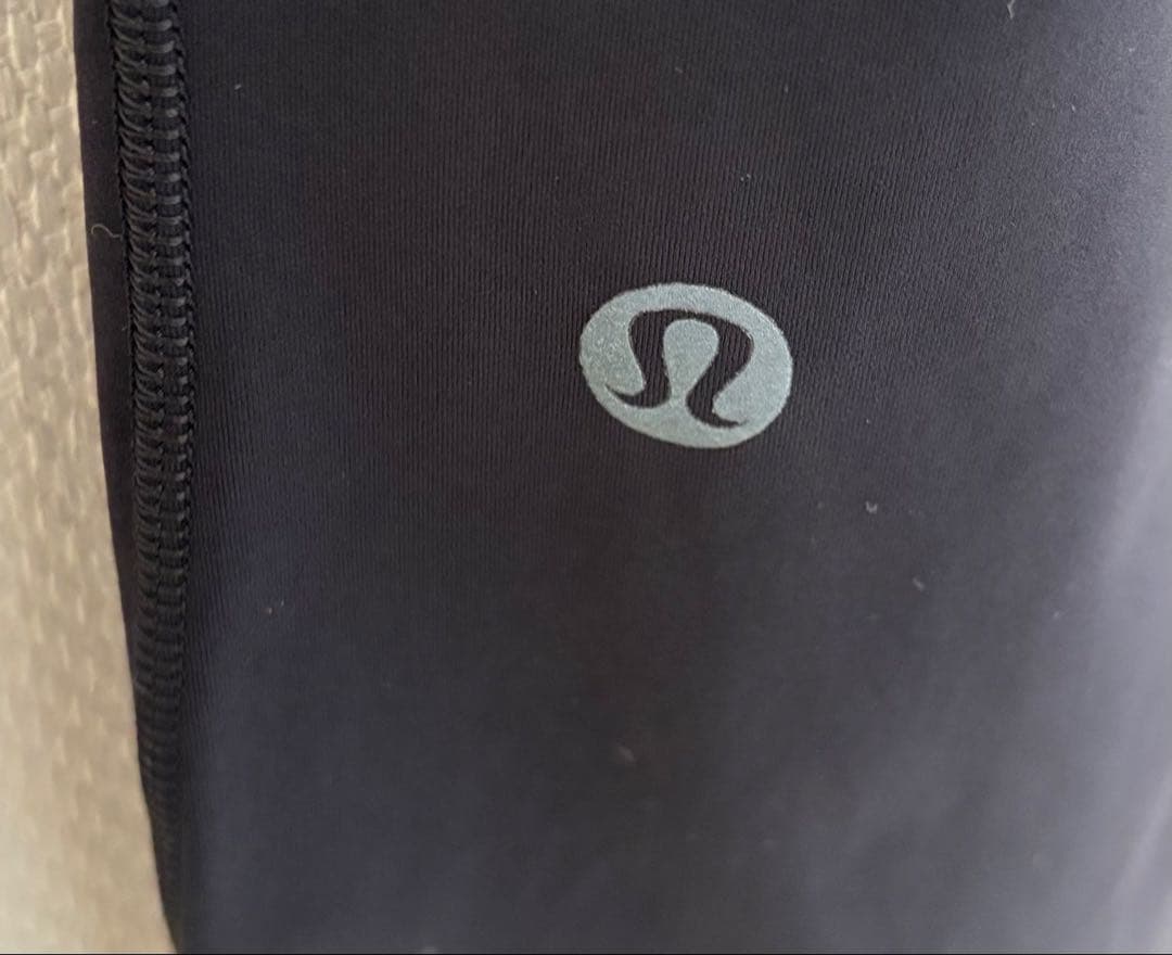 超美品 lululemon ルルレモン レギンス Asia Fit