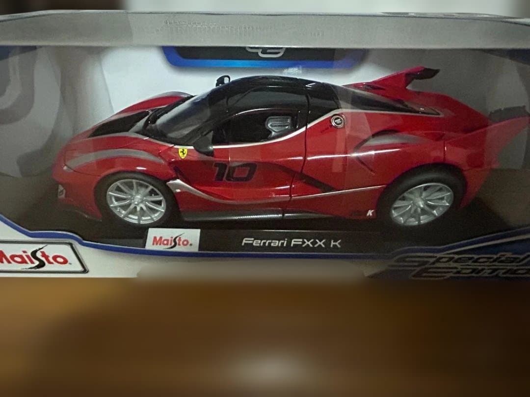 フェラーリ FXX K レッド 1/18 マイスト