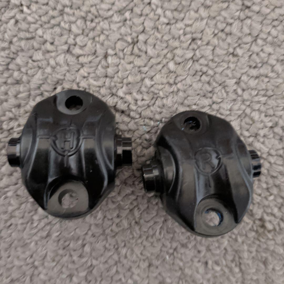 C*J様 BIKEYOKE SAGMAサドル142mmライム