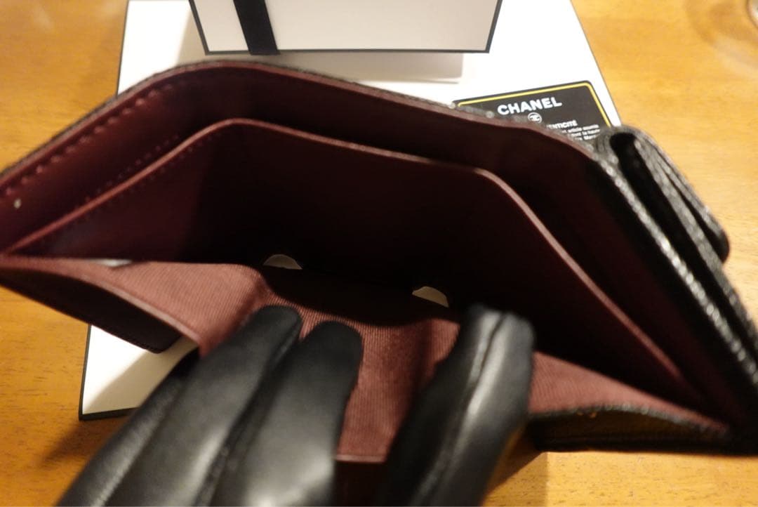 CHANEL ノベルティ 財布