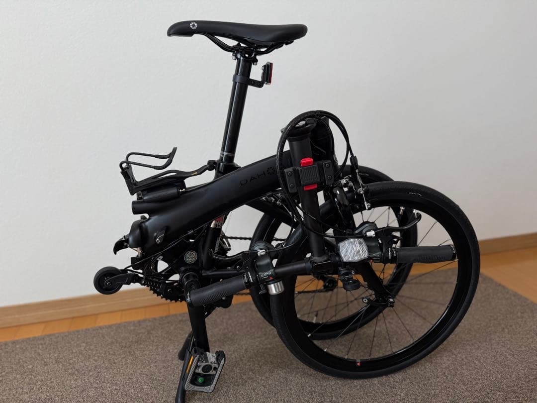 ※りるる　DAHON Visc Evo マットブラック