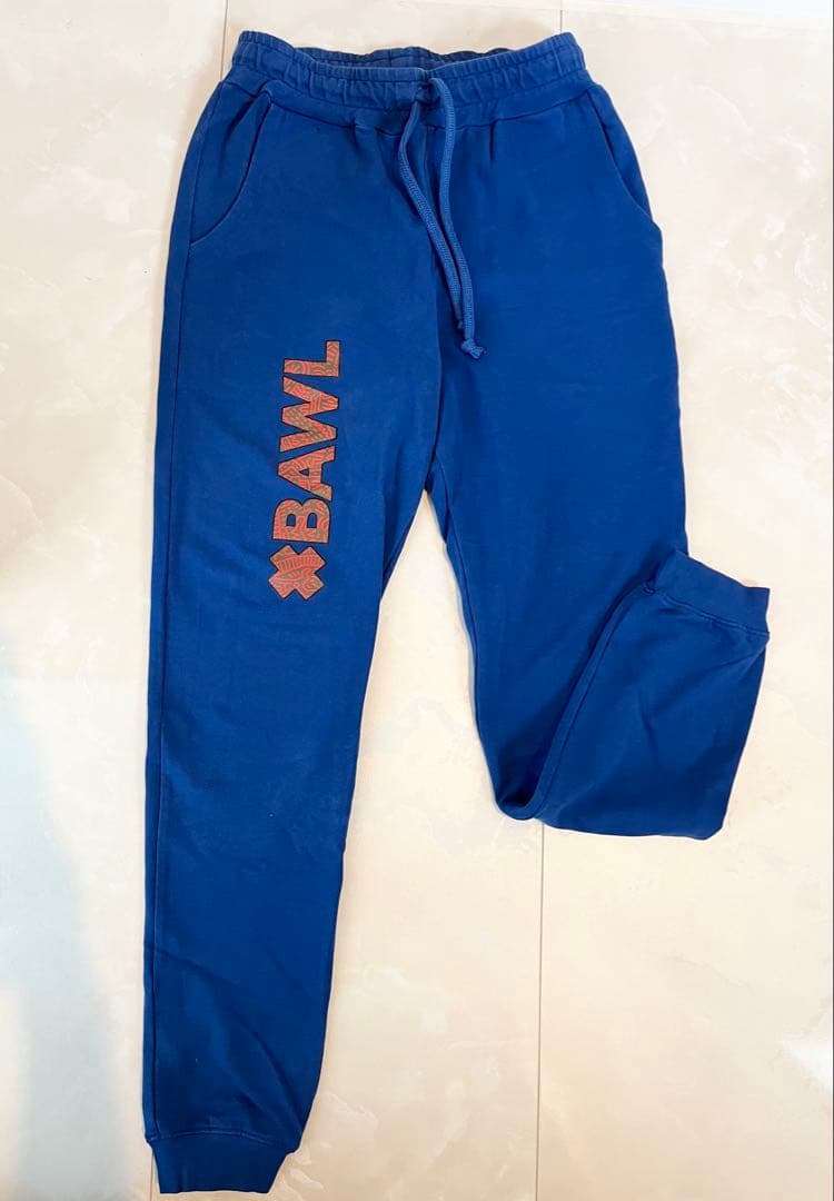 BAWL タンクトップとジョガーパンツセット売り