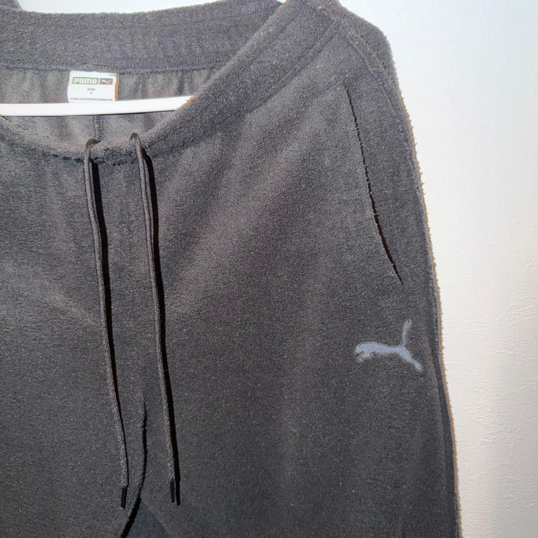 PUMAセットアップ 上Sサイズ 下Mサイズになります。特に傷汚れないです