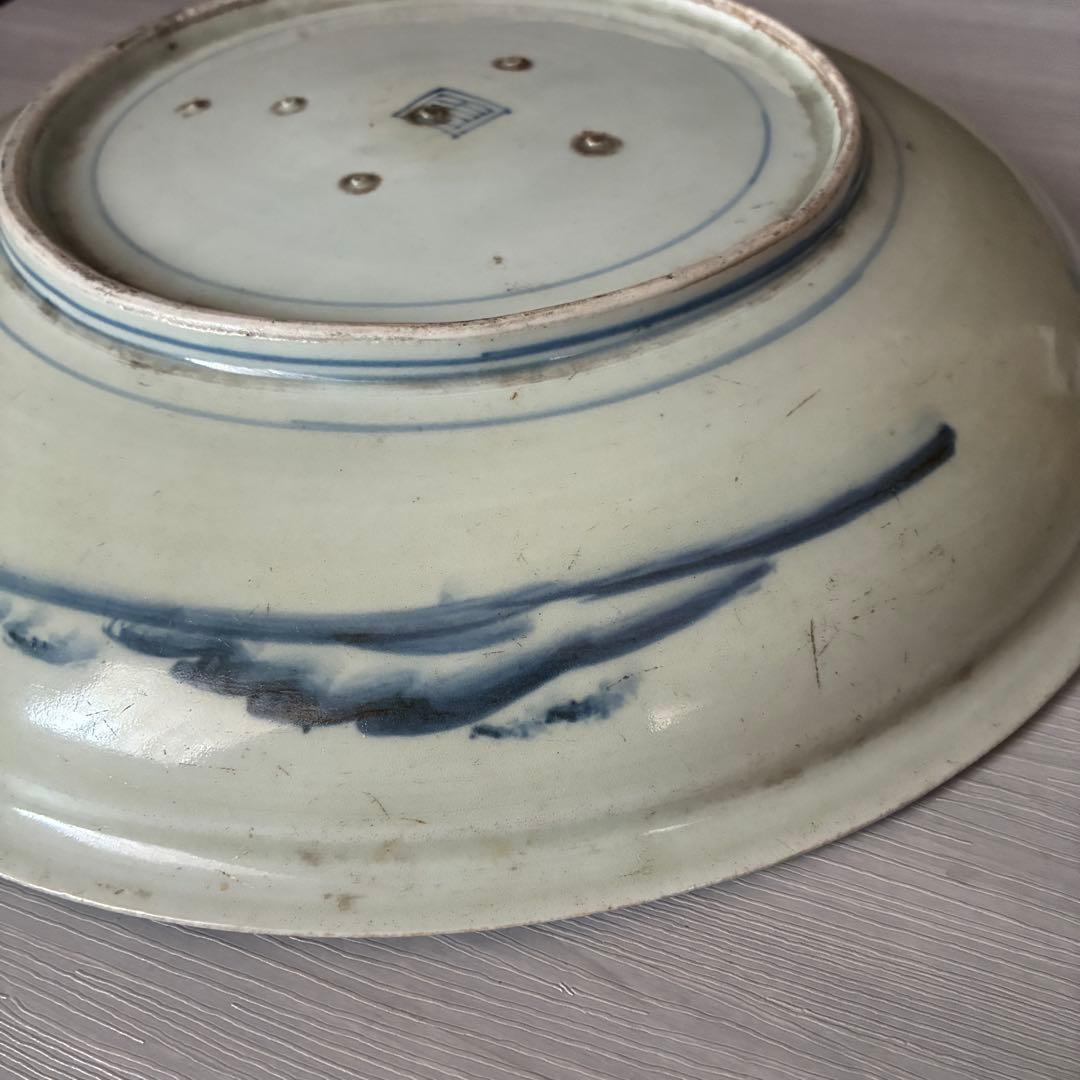 染付大皿　菊蝶文　大皿 飾皿 約31.5cm 時代物 骨董　尺皿