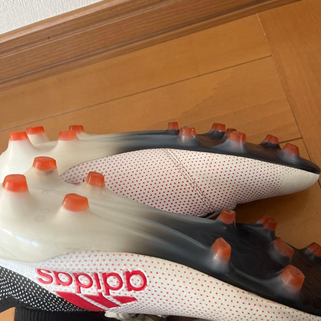 X adidasサッカースパイク