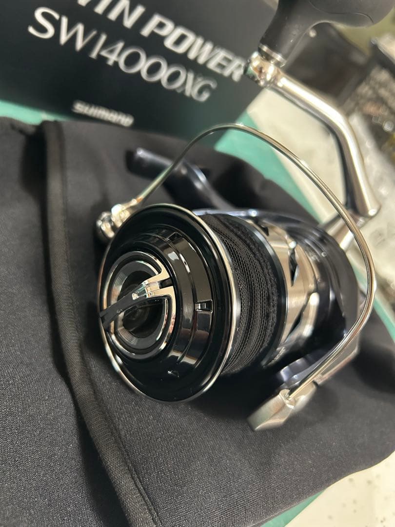 SHIMANO 21TWIN POWER SW14000XG スピニングリール