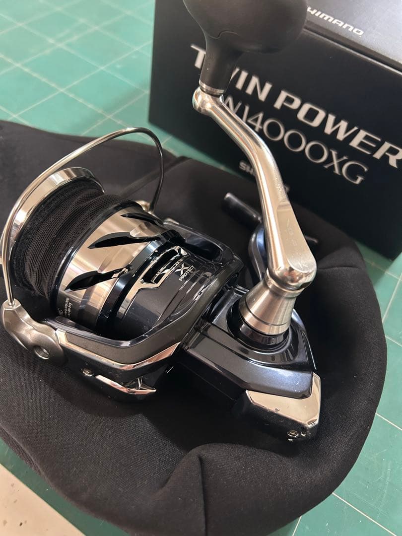 SHIMANO 21TWIN POWER SW14000XG スピニングリール