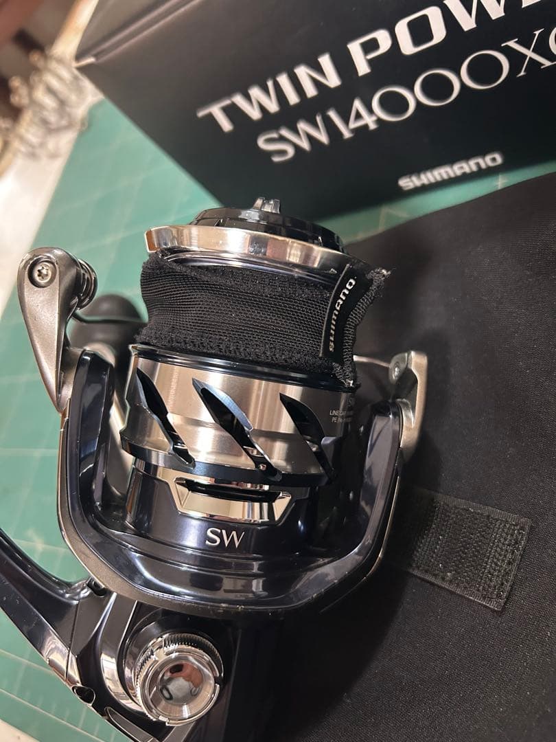 SHIMANO 21TWIN POWER SW14000XG スピニングリール