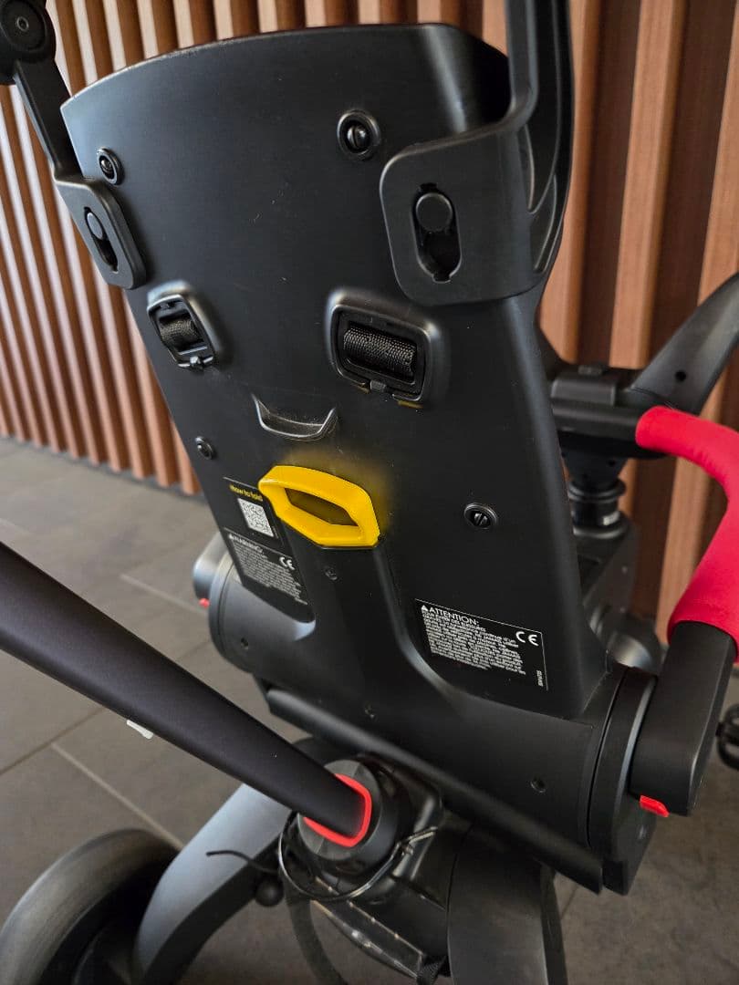 Doona Liki Trike リキトライク　折り畳み式三輪車　レッド