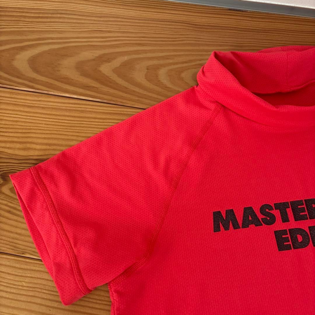マスタバニー　半袖ハイネックトップス
