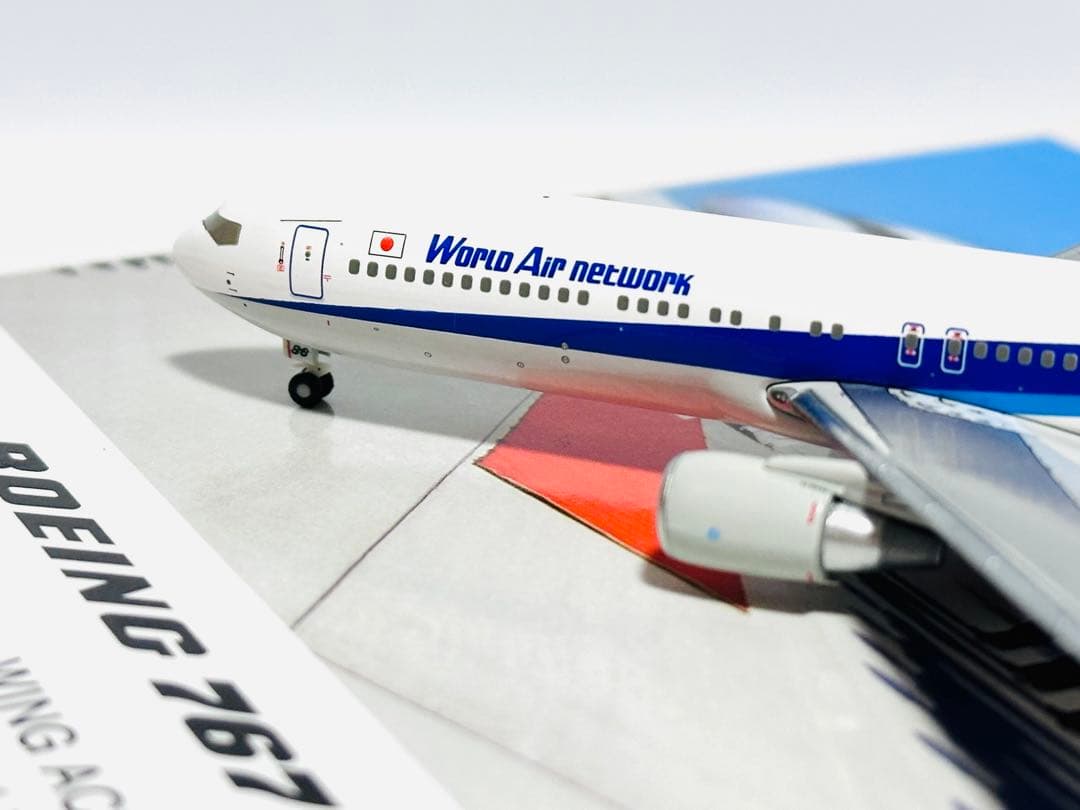 全日空商事 1/400 B767-300ER WAC