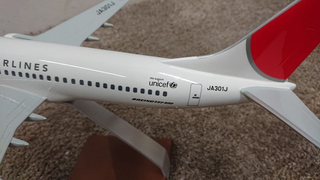 JAL JA301J 飛行機 ボーイング737-800 模型