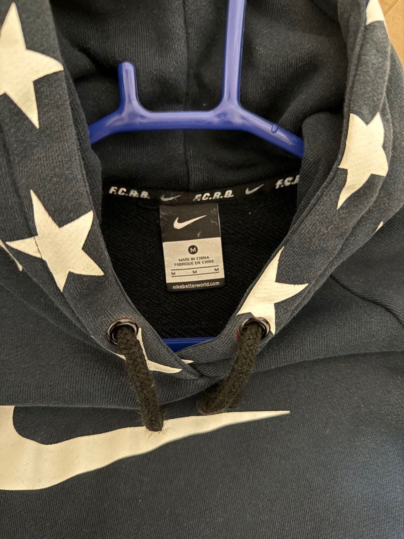 Nike F.C.R.B. フーディ M ネイビー