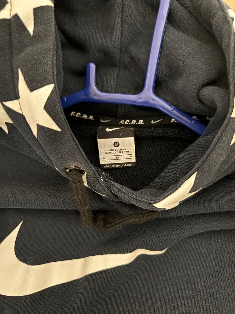 Nike F.C.R.B. フーディ M ネイビー