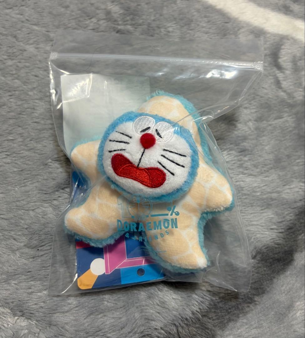 100％ドラえもん＆フレンズ キーチェーン