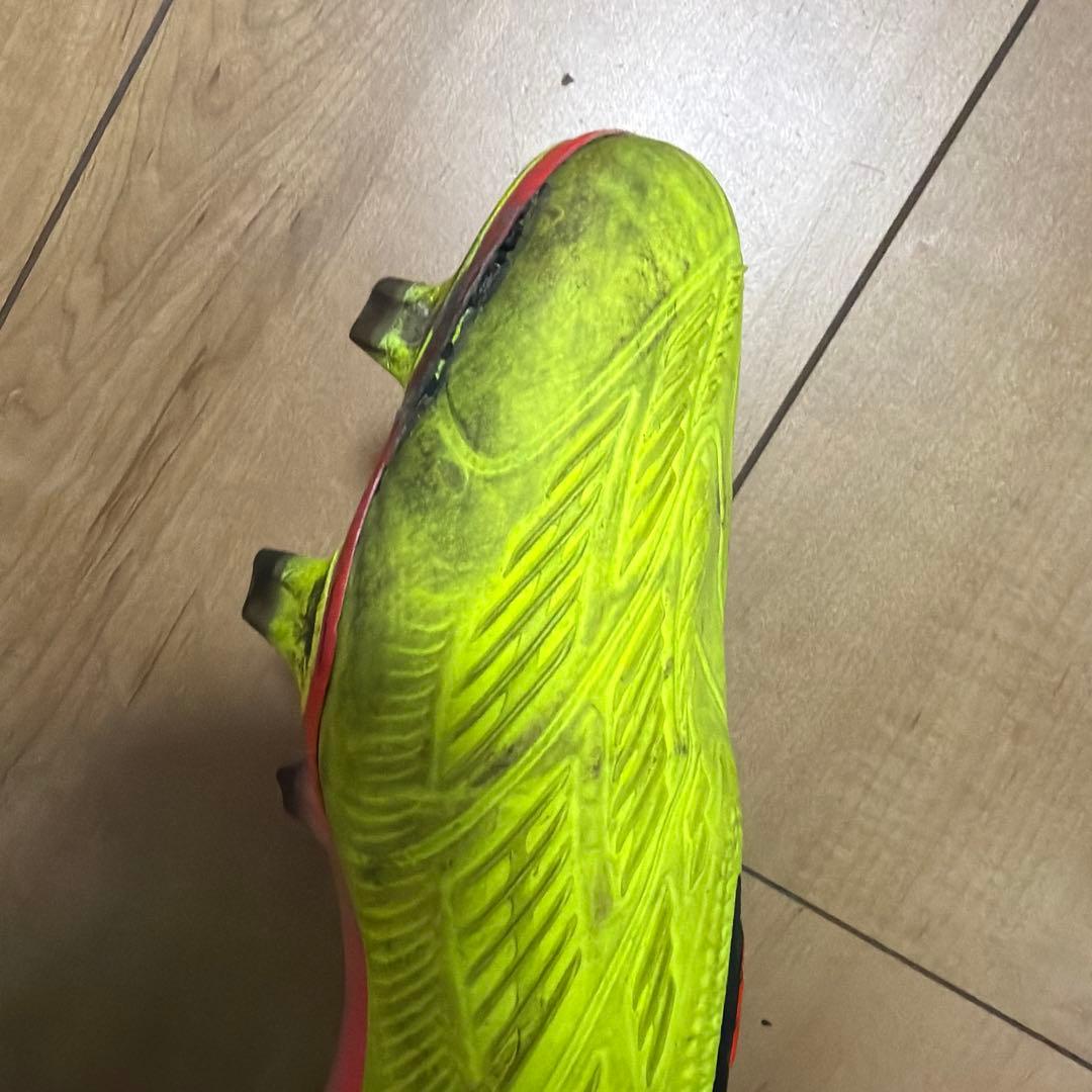 adidasプレデター