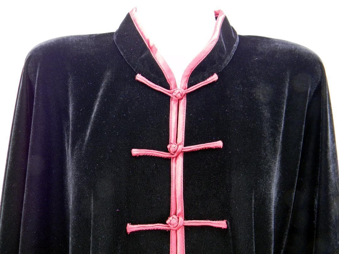 太極拳 ベロア調 太極服 上下 Mサイズ 男女両用 黒紅辺【新品】