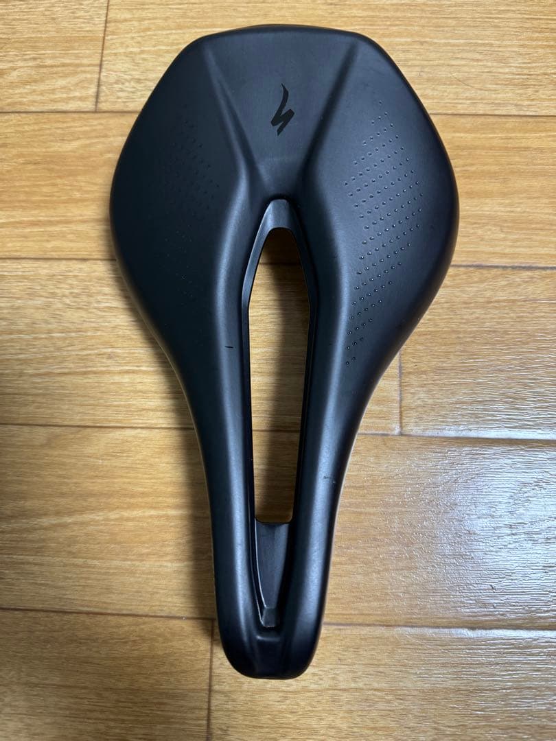 Specialized Powerサドル　143mm