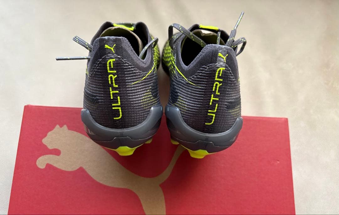 PUMA ウルトラ　アルティメット　AG 26.5cm