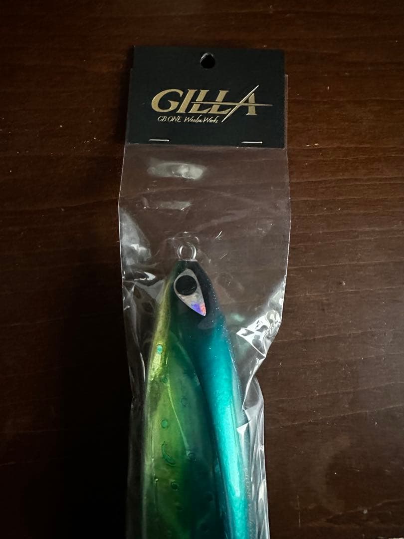 CB ONE GILLA 250 シイラカラー