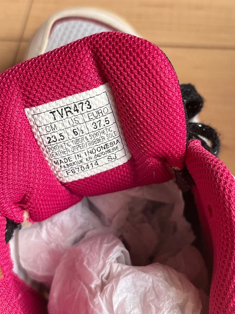 未使用保管品】asics バレーボールシューズ 23.5cm