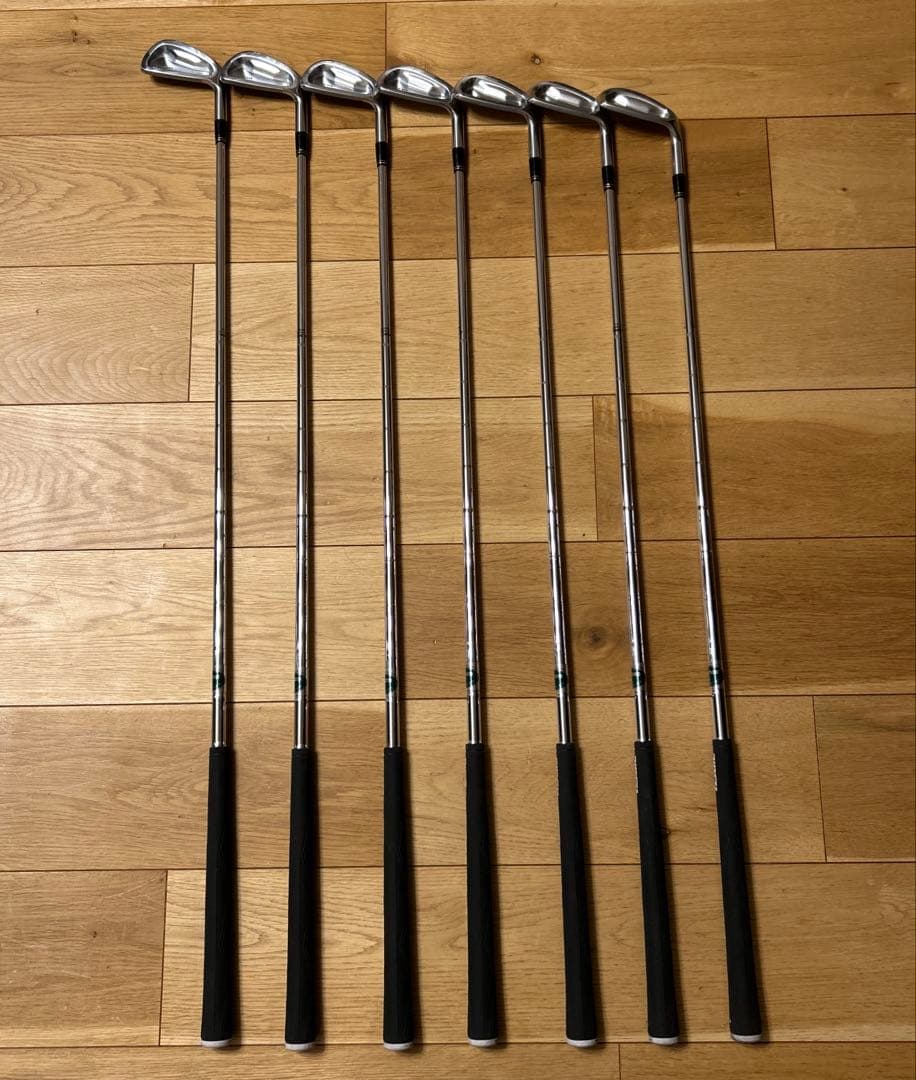 地クラブ GOLFPIT アイアンセット 4-P 軟鉄鍛造