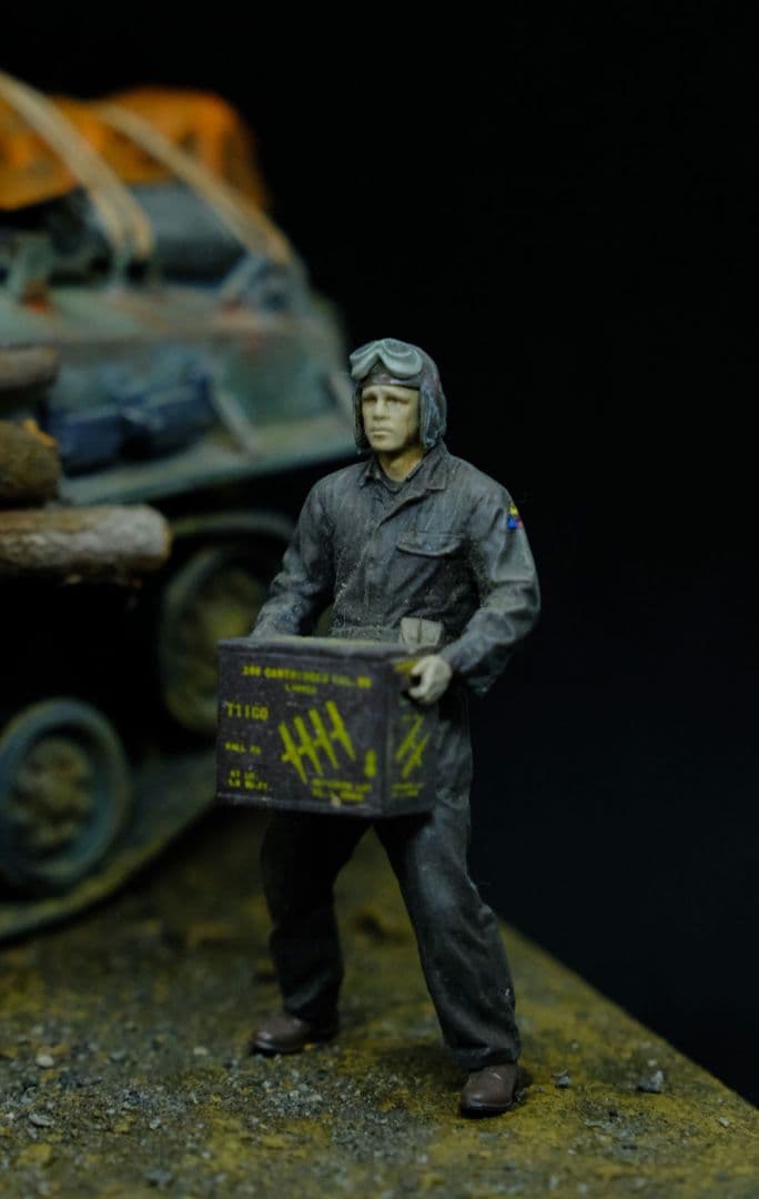 タミヤ M4A3シャーマンイージーエイト戦車（1/35）ジオラマ完成品