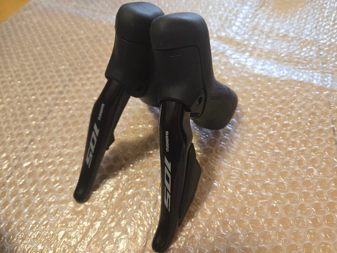 【未使用】 ST-R7170 Di2 STIレバー 左右セット 105