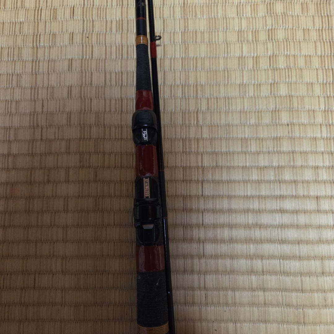 桜黒潮強18メートル船竿 グラファイト製 黒・赤