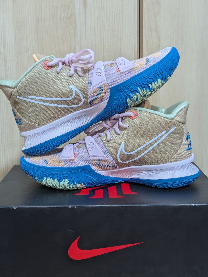 シューズ(男性用) Nike Kyrie 7 EP 1 \"World 1 People\"