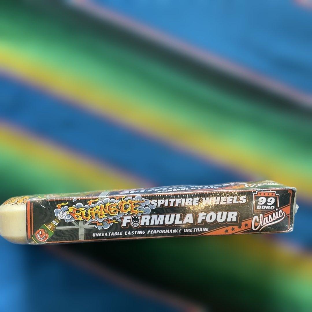 Spitfire フォーマル4クラシック56mm99Aウィール 定価¥9,680