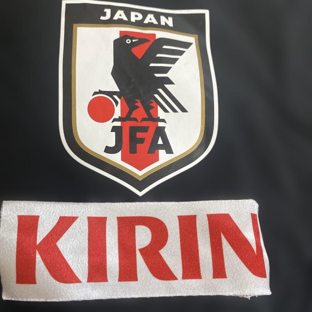L サッカー日本代表　プレゼンテーションジャケット　KIRIN入り　訳あり特価