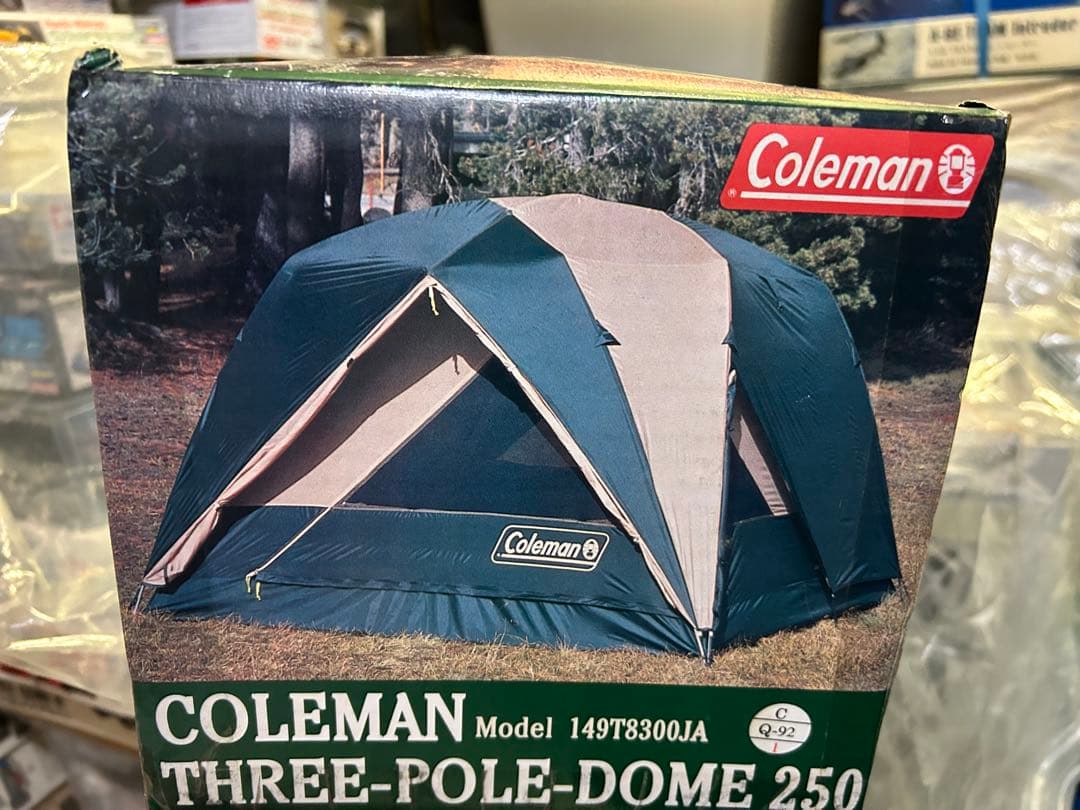 【未開封品】Coleman スリーポールドーム 250 テント　2〜3人用