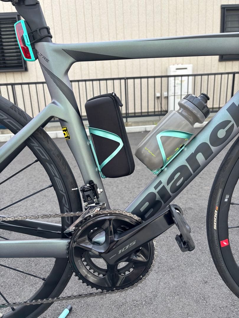 ビアンキBIANCHI OLTRE RACE 2024