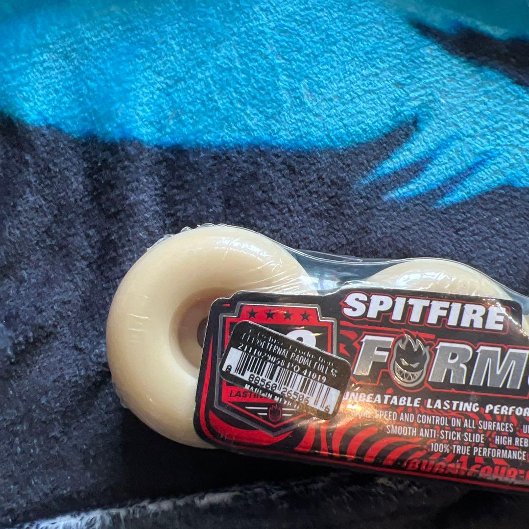 SPITFIRE フォーマル4 58mm99DURO RADIAL FULL