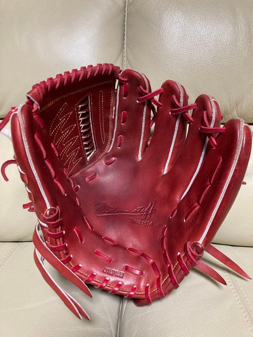 Wilson Staff 硬式グローブ レッド　30cm