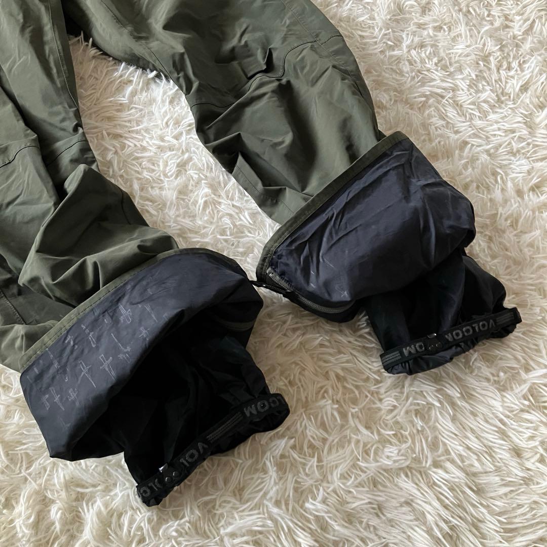 #8K✨VOLCOM✨ゴアテックス✨スノボ ウェア 上下セット メンズXL