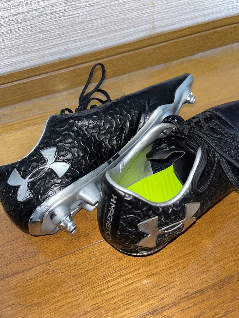 アンダーアーマー　取り替え式　サッカースパイク　25.5㎝