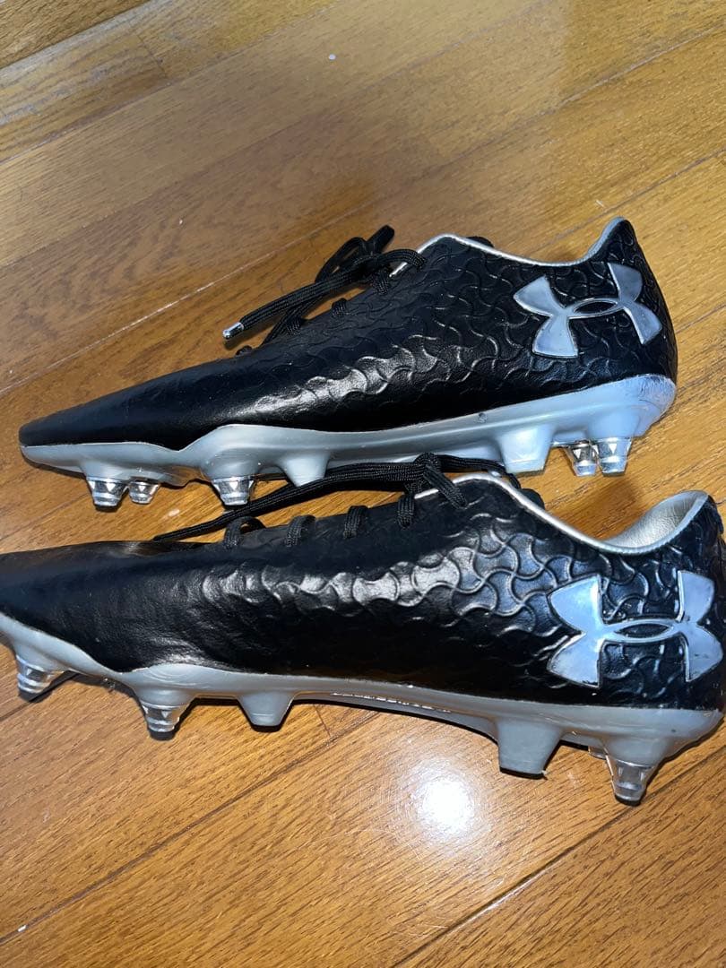 アンダーアーマー　取り替え式　サッカースパイク　25.5㎝